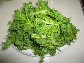 Stir-fried Chrysanthemum recipe