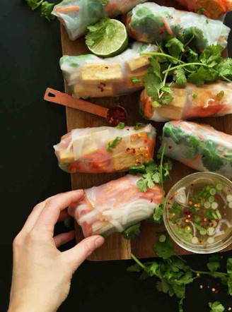 Slimming Vietnamese Rice Paper Spring Rolls recipe