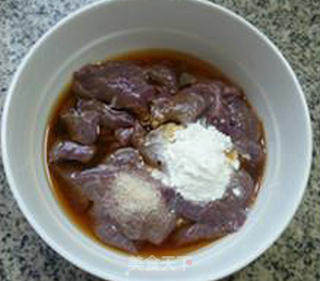 Stir-fried Pork Liver with Edamame and Mushrooms recipe