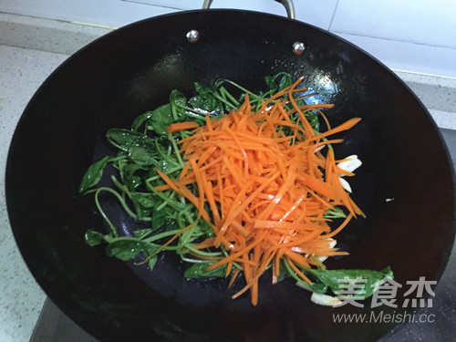 Three Fresh Fried Noodles recipe