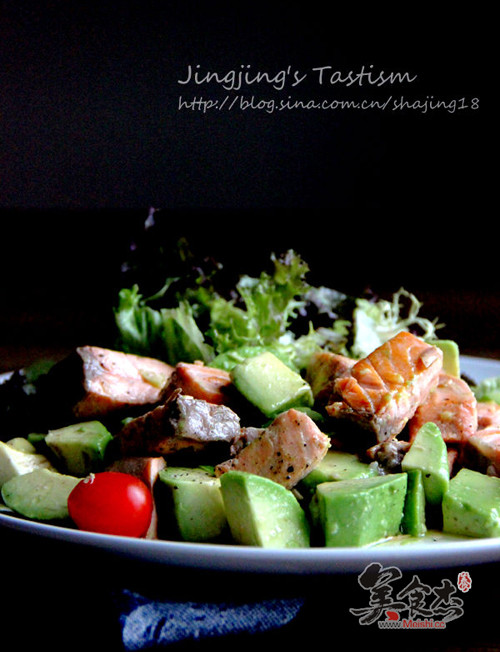 Salmon with Avocado Salad recipe