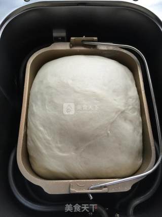 Tiled Almond Chop Bun recipe