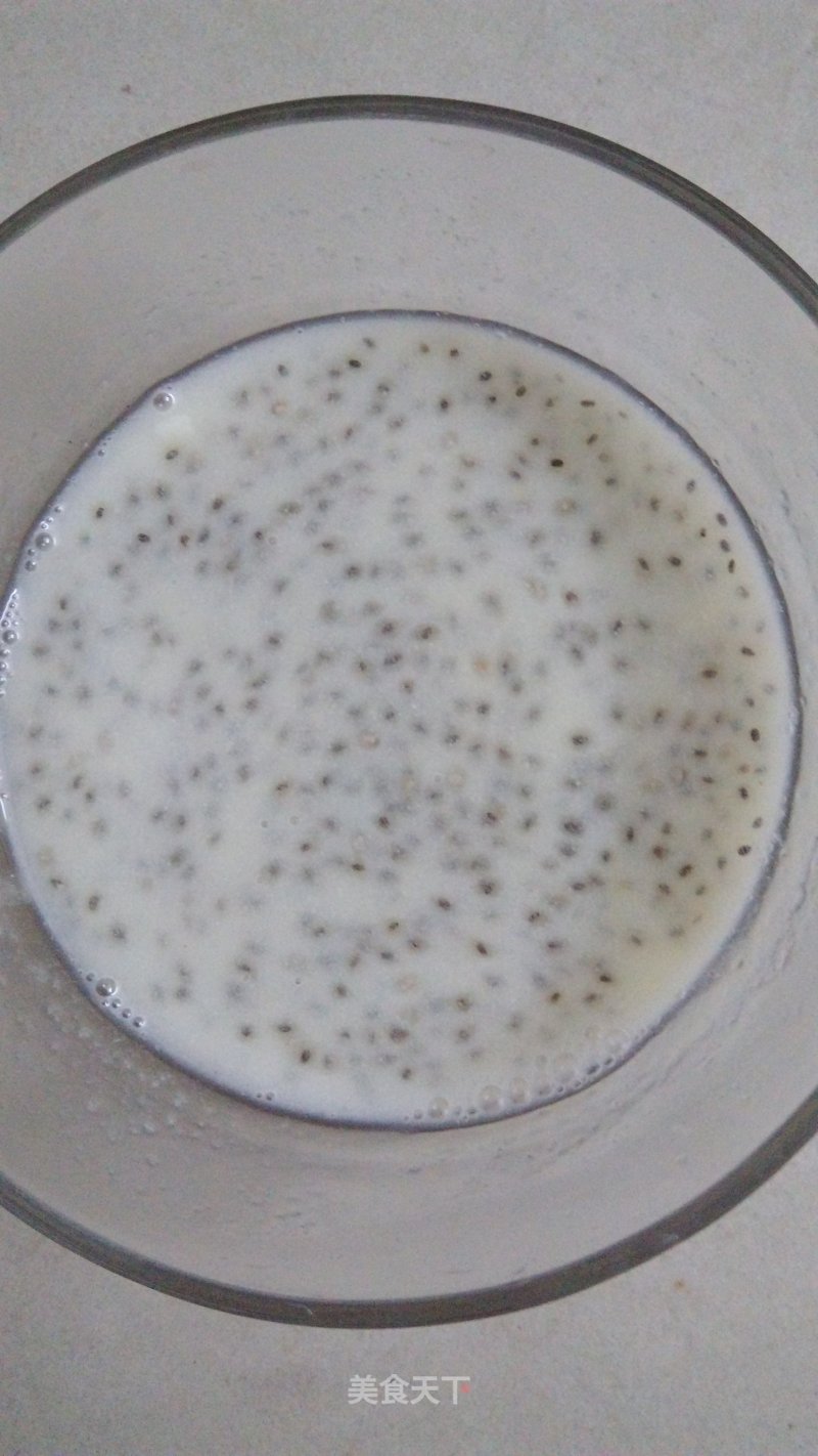 My Breakfast-soy Milk with Vegetarian Chia Seeds recipe