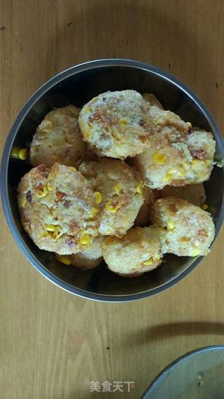 Fried Potato and Corn Minced Meat Pie recipe