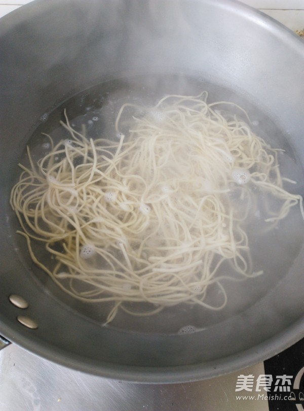 Scallion Noodles recipe