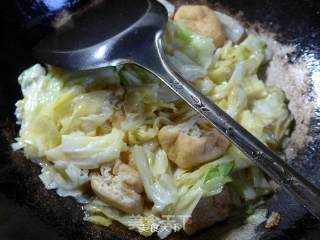 Stir-fried Beef Cabbage with Tofu in Oil recipe