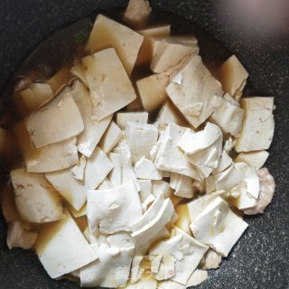 Stewed Tofu with Sprouted Green Onions recipe