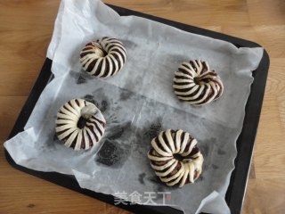 Red Bean Roll Bread recipe