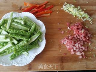 Bitter Gourd Strips with Minced Meat recipe