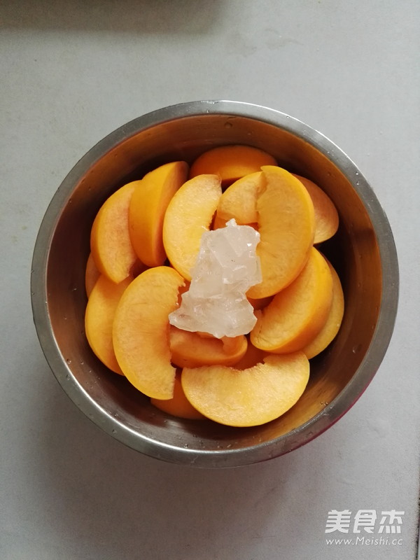 Rock Sugar Yellow Peach recipe