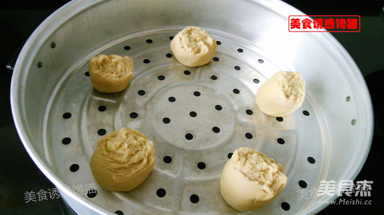 Brown Sugar Noodles and Flowering Steamed Buns recipe