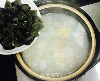 Congee with Preserved Egg and Lean Meat recipe