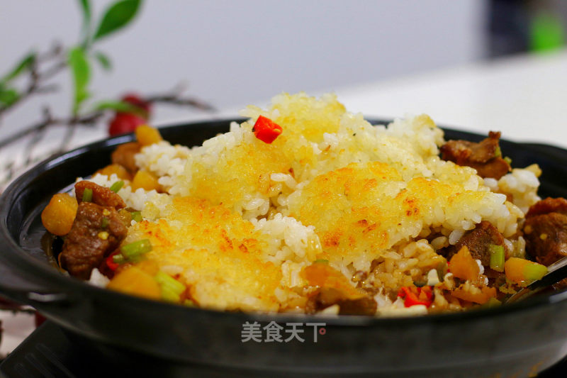 Use Leftovers to Make Claypot Rice