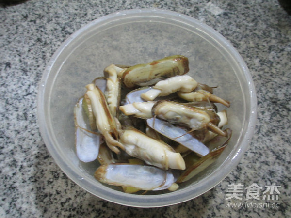 Fragrant Razor Clams recipe