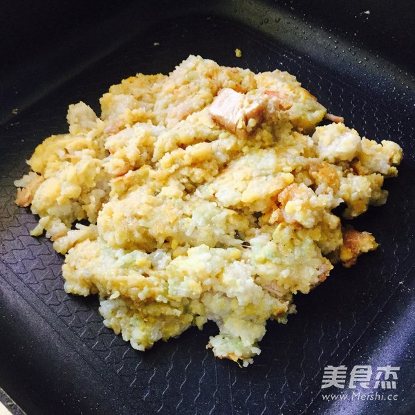 Pan-fried Fruit Steamed Rice Dumpling recipe