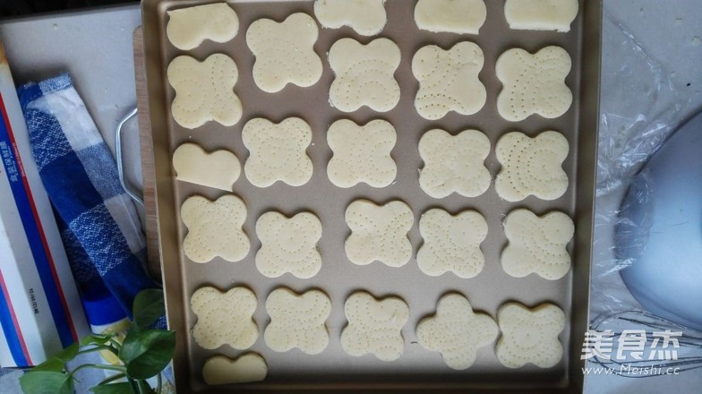 Flower Condensed Milk Biscuits recipe