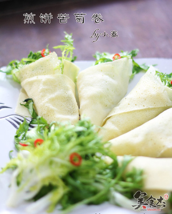 Pancake Bitter Chrysanthemum Rolls recipe