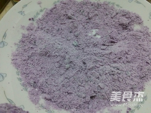 Sesame Purple Potato Cake recipe