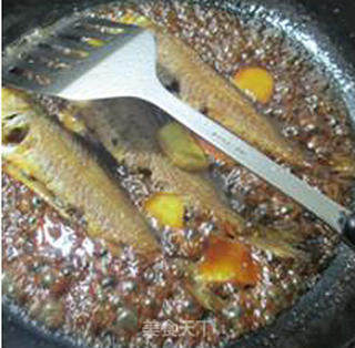 Sweet and Sour Yellow Croaker recipe