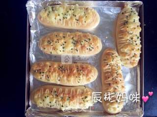Chive Cheese Bread Sticks recipe