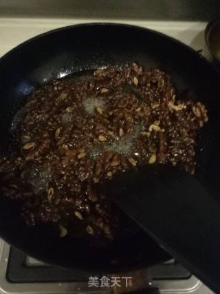 Stir-fried Walnuts in Sugar recipe