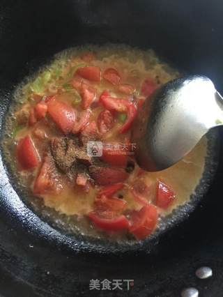 Egg Noodles with Tomato Fungus recipe