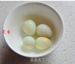 A Bowl of Warm Nourishing and Nourishing Soup in Winter-pk Hotel's Delicious Sea Cucumber Soup recipe