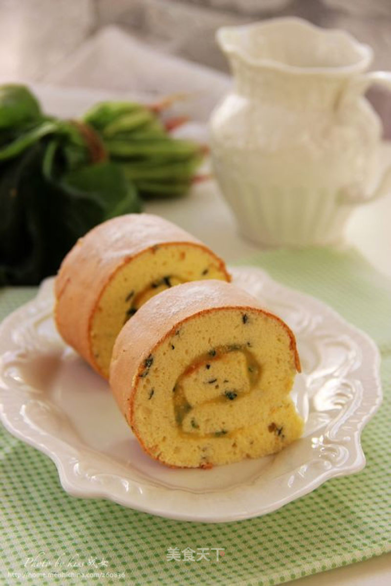 Make The Cake Delicious, Nutritious and Healthier---kadaz Spinach Cake Roll