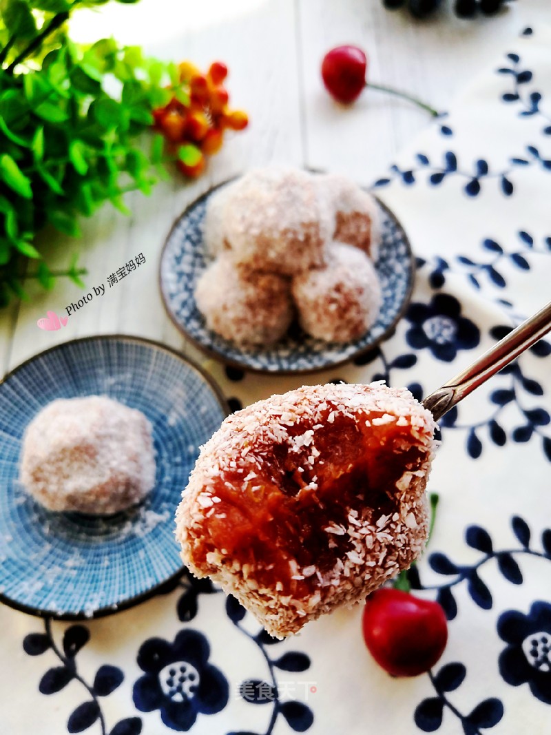 Coconut Hawthorn Balls recipe