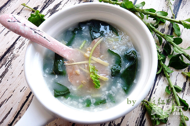 Pork Liver Porridge with Wolfberry Leaves recipe