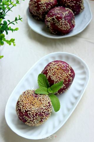 Jujube Puree Purple Sweet Potato Hemp Ball recipe