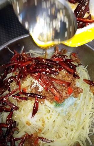 Salad Hands Cut Potato Shreds recipe