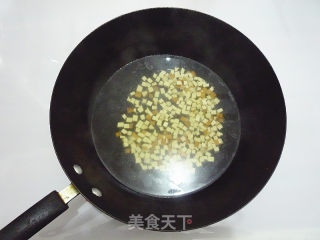 Celery Leaves Mixed with Fragrant Dried recipe