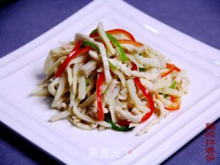 Chicken Shreds Mixed with Spring Bamboo Shoots recipe