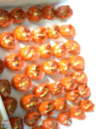 Homemade Mini Dried Tomatoes [part of The Series] recipe