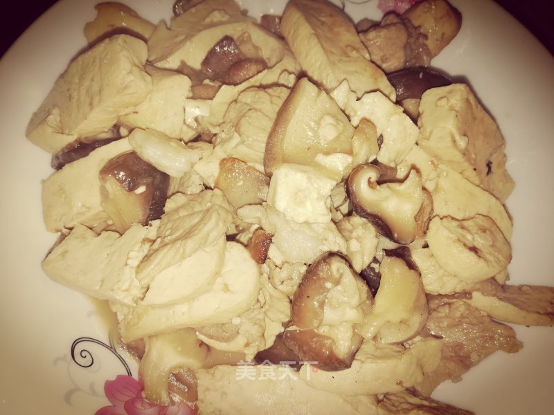 Braised Bean Curd with Mushrooms recipe