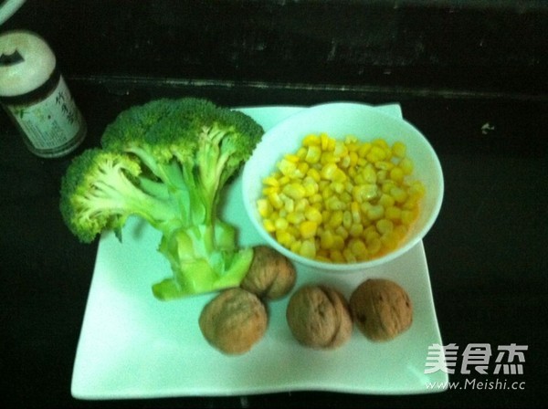 Corn Walnut Broccoli recipe