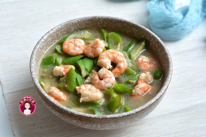 Loofah and Shrimp Soup recipe