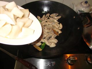 [boiled Donkey Intestines with Radish] Use The Simplest Ingredients to Make The Most Palatable Home-cooked Dishes recipe