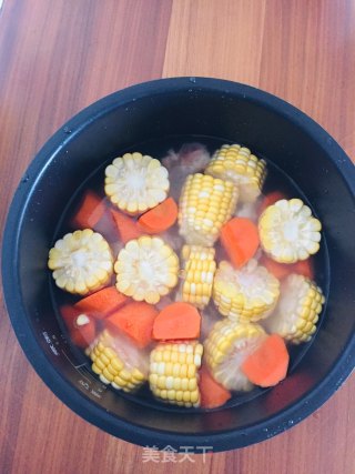 Ribs, Corn, Carrot and Yam Soup recipe