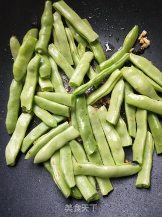 Black Beans with Green Beans recipe