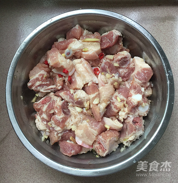 Steamed Pork Ribs with Spicy Powder recipe