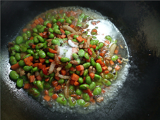 Stir-fried Diced Pork with Carrot and Edamame recipe