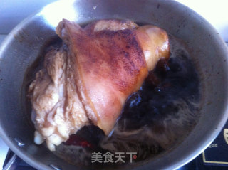 Lazy Version Electric Pressure Cooker--dongpo Elbow recipe