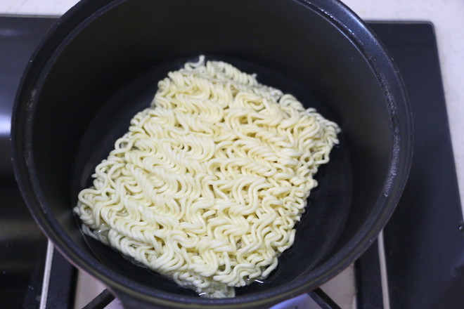 Fried Instant Noodles recipe