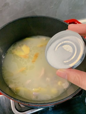 Super Detailed Cleaning Steps for Pepper Pork Belly Soup recipe