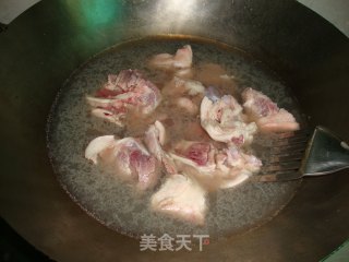 【sweet and Sour Pork Knuckles】---haha, Both Beauty and Nutrition recipe