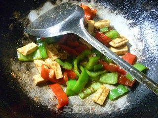 Stir-fried Double Peppers with Shacha Sauce recipe