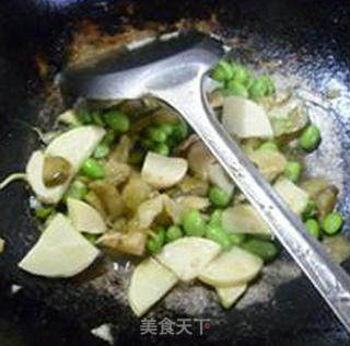 Fried Mustard Slices, Winter Bamboo Shoots and Edamame recipe