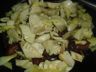 Spring Bamboo Shoots Roasted Knuckles recipe